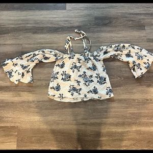 American Eagle floral shirt. Size M.